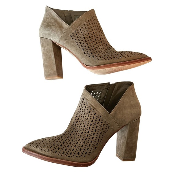 Vince Camuto Suede Laser Cut Perforated Block Heel Bootie Size 9 - Picture 2 of 10
